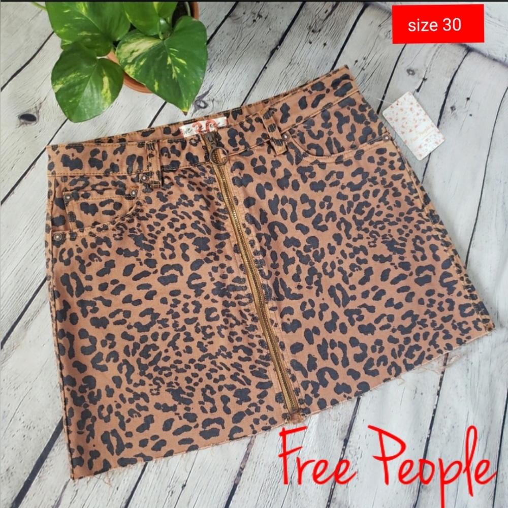 We The Free Zip it Up Print Skirt Pineapple Sz 30